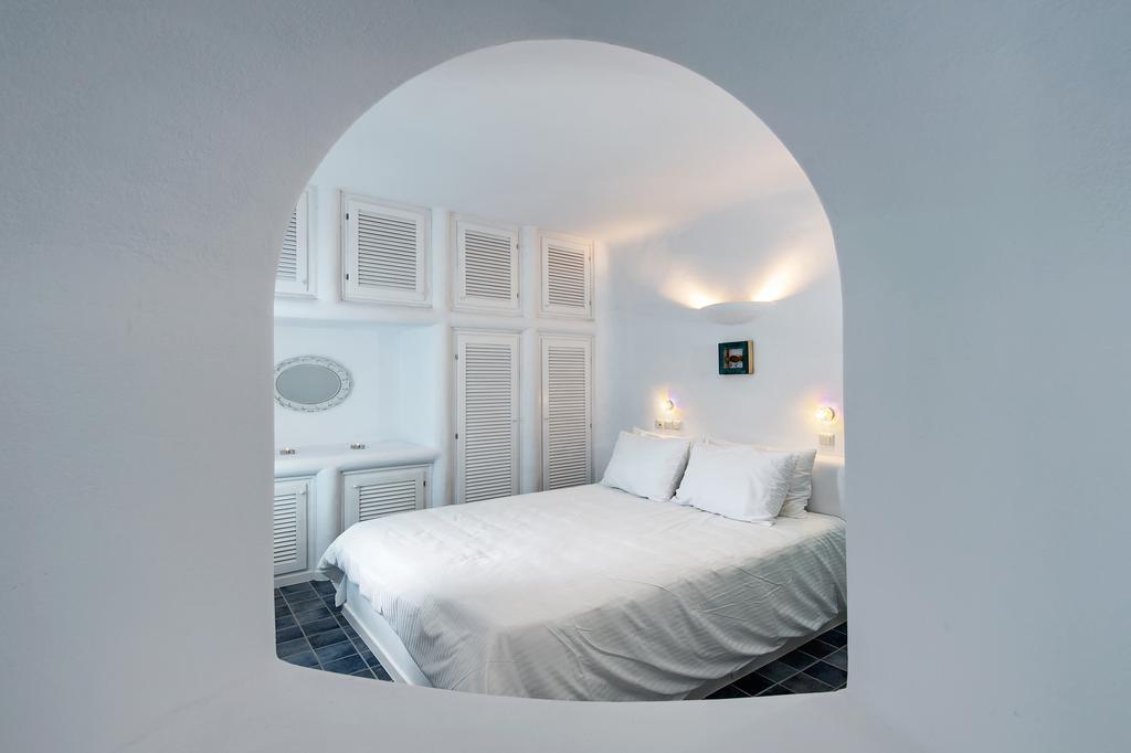 Ananda Suites Imerovigli  Room photo