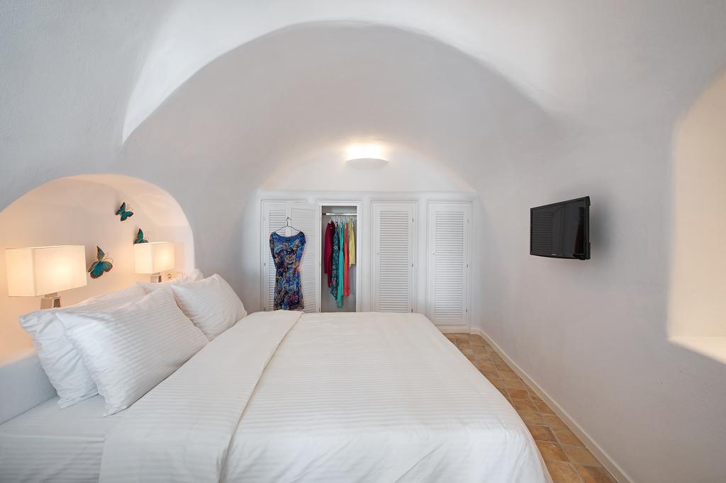 Ananda Suites Imerovigli  Room photo