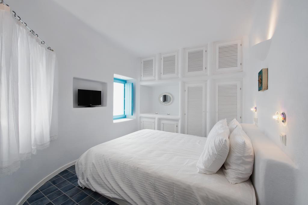 Ananda Suites Imerovigli  Room photo